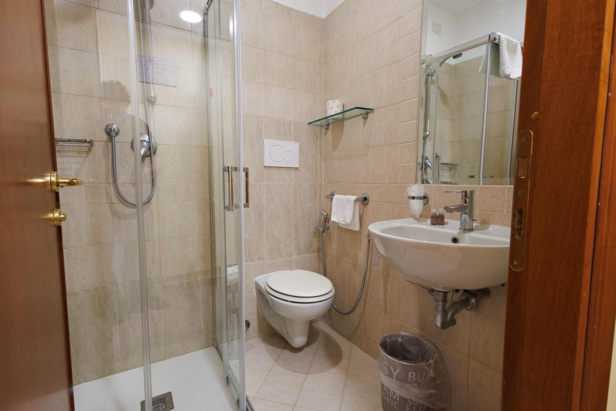 Hotel Terminal Rome Extérieur photo